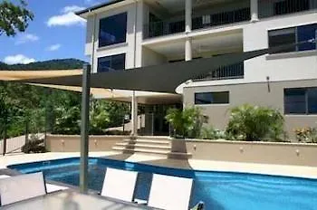 Bed & Breakfast Bed and Breakfast Island Views Airlie Beach